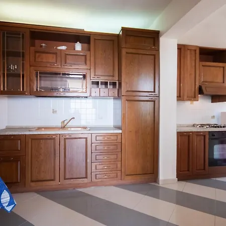Paola Apartment
